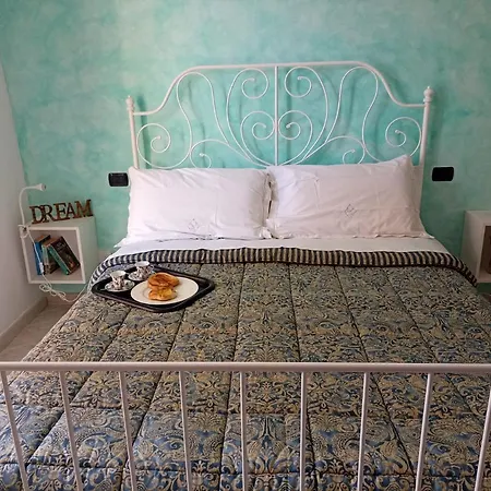 La Casa Di Ele, Parcheggio Privato Gratuito La Spezia