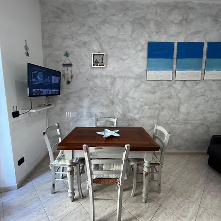 Daire La Casa Di Ele, Parcheggio Privato Gratuito La Spezia