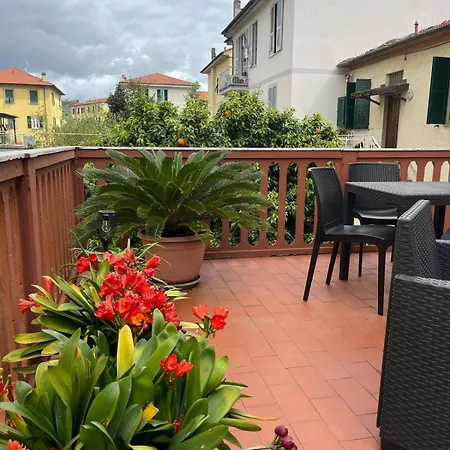 Appartement La Casa Di Ele, Parcheggio Privato Gratuito La Spezia