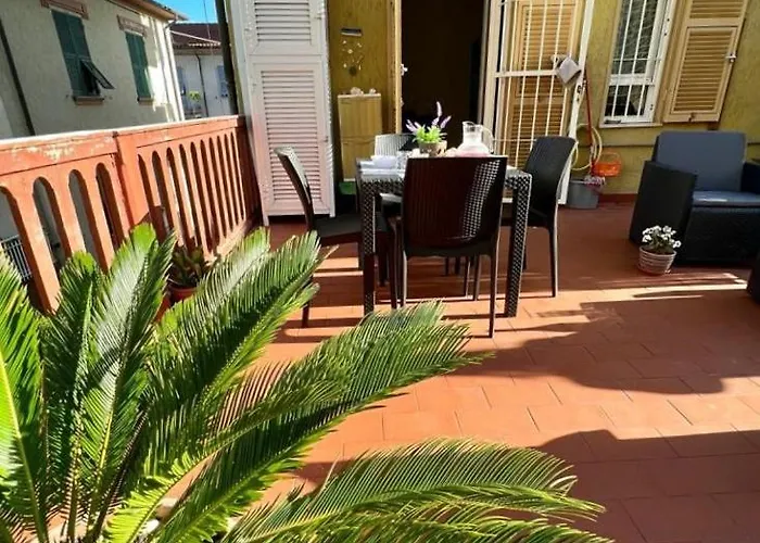 La Casa Di Ele, Parcheggio Privato Gratuito La Spezia
